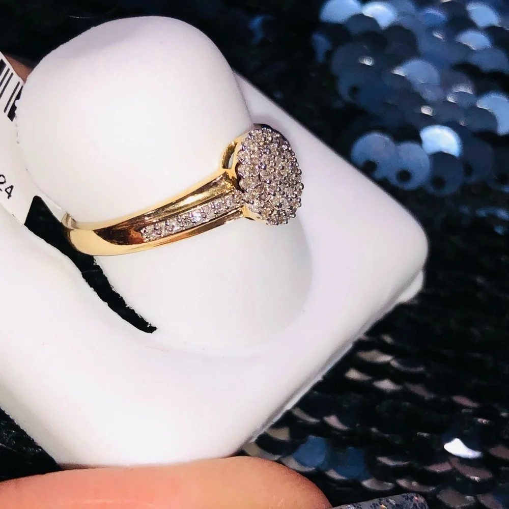 Stunning 10k solid gold real diamond ring FREE Appraisal NOT CZ wedding birthday - Picture 5 of 6